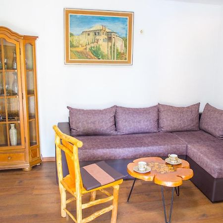 Holiday Home Narona Mostar Eksteriør bilde