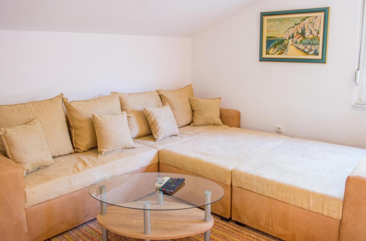 Holiday Home Narona Mostar Eksteriør bilde
