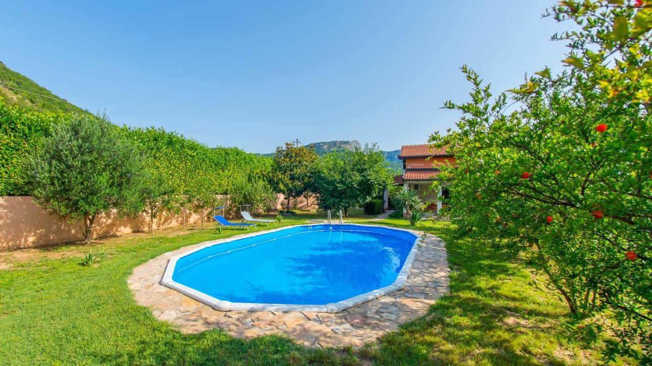 Holiday Home Narona Mostar Eksteriør bilde