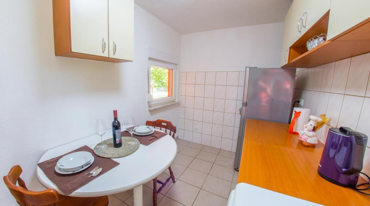 Holiday Home Narona Mostar Eksteriør bilde
