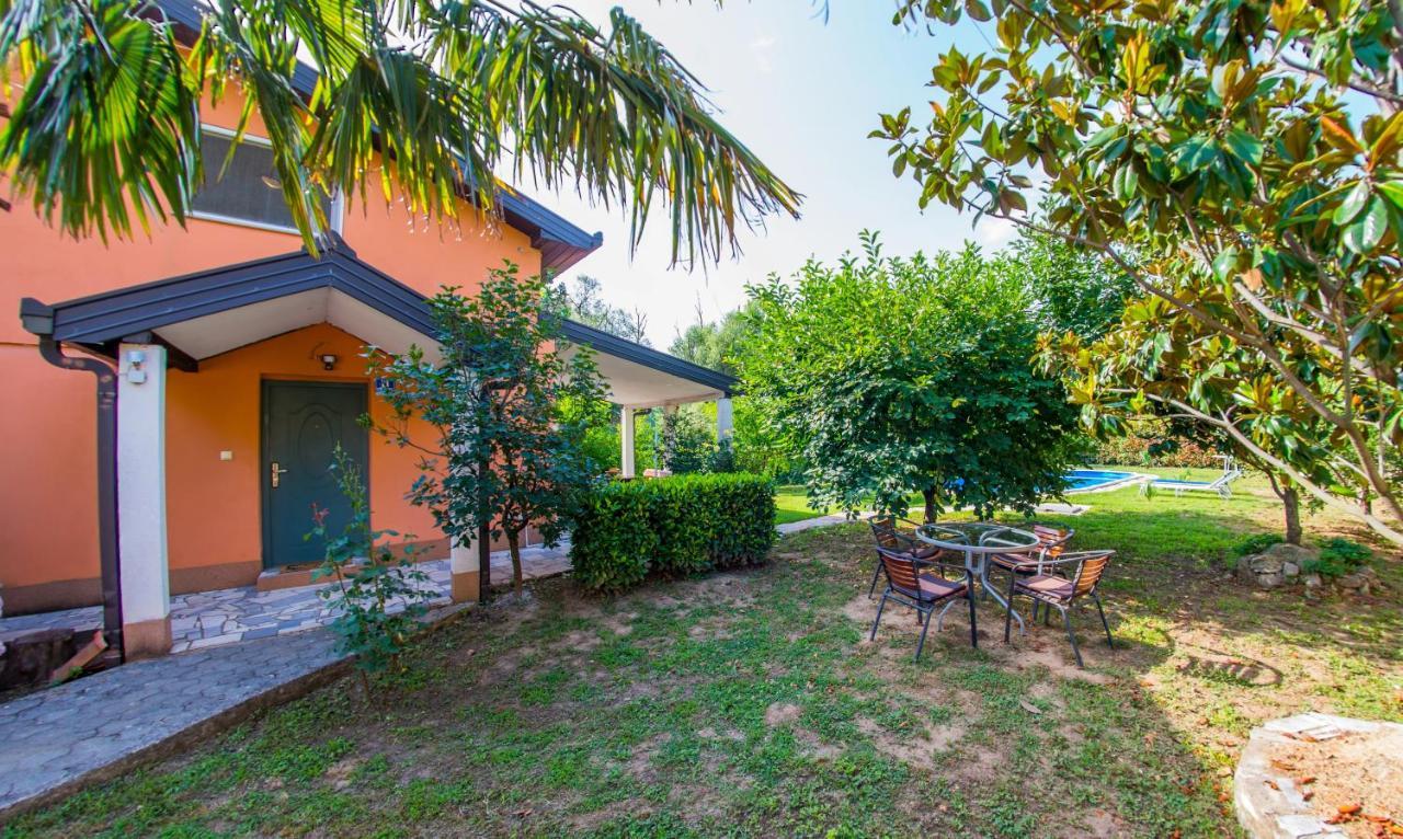 Holiday Home Narona Mostar Eksteriør bilde